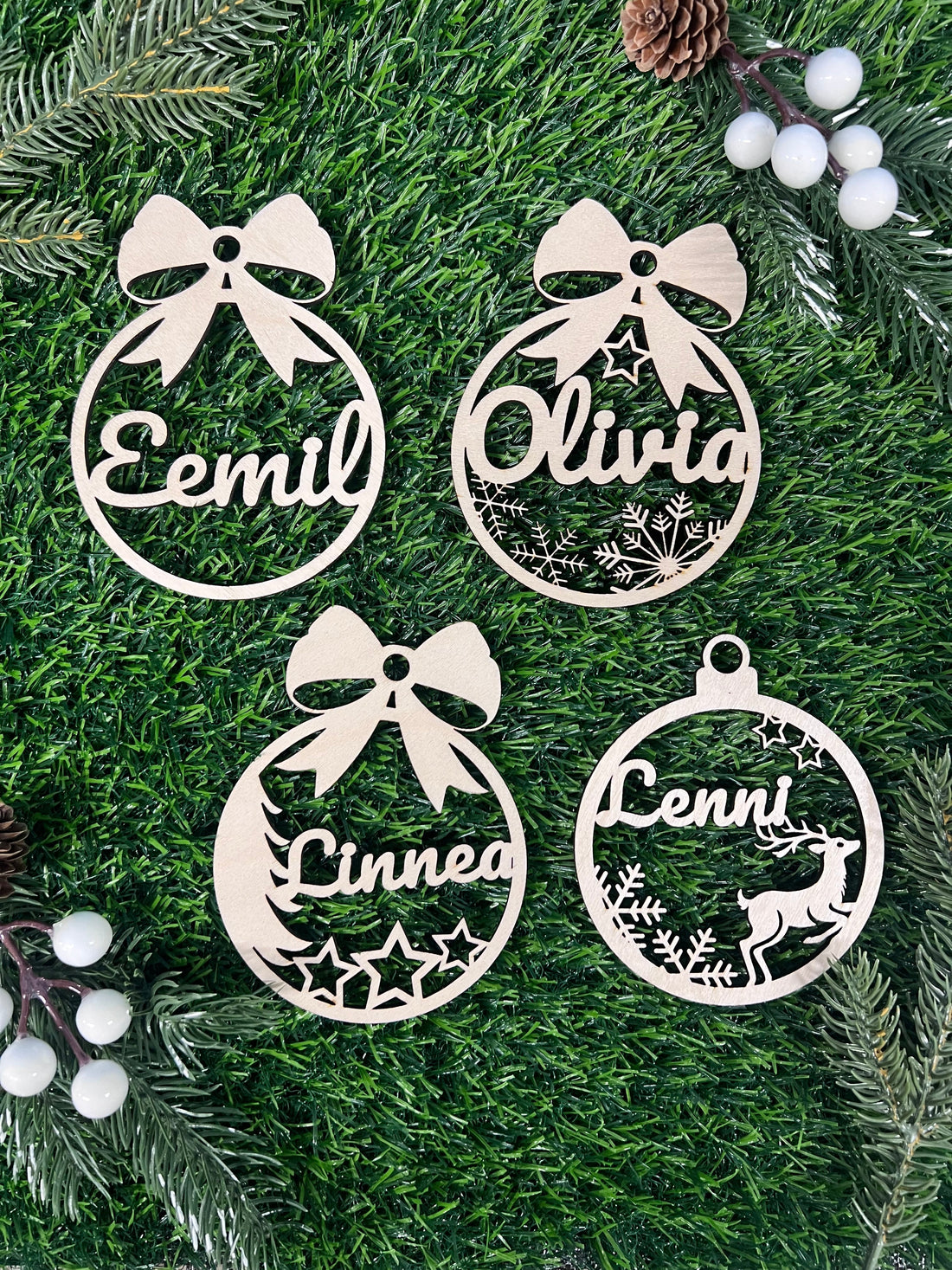 Joulukuusenkoriste omalla nimellä – pieni yksityiskohta, joka tekee joulusta suuren