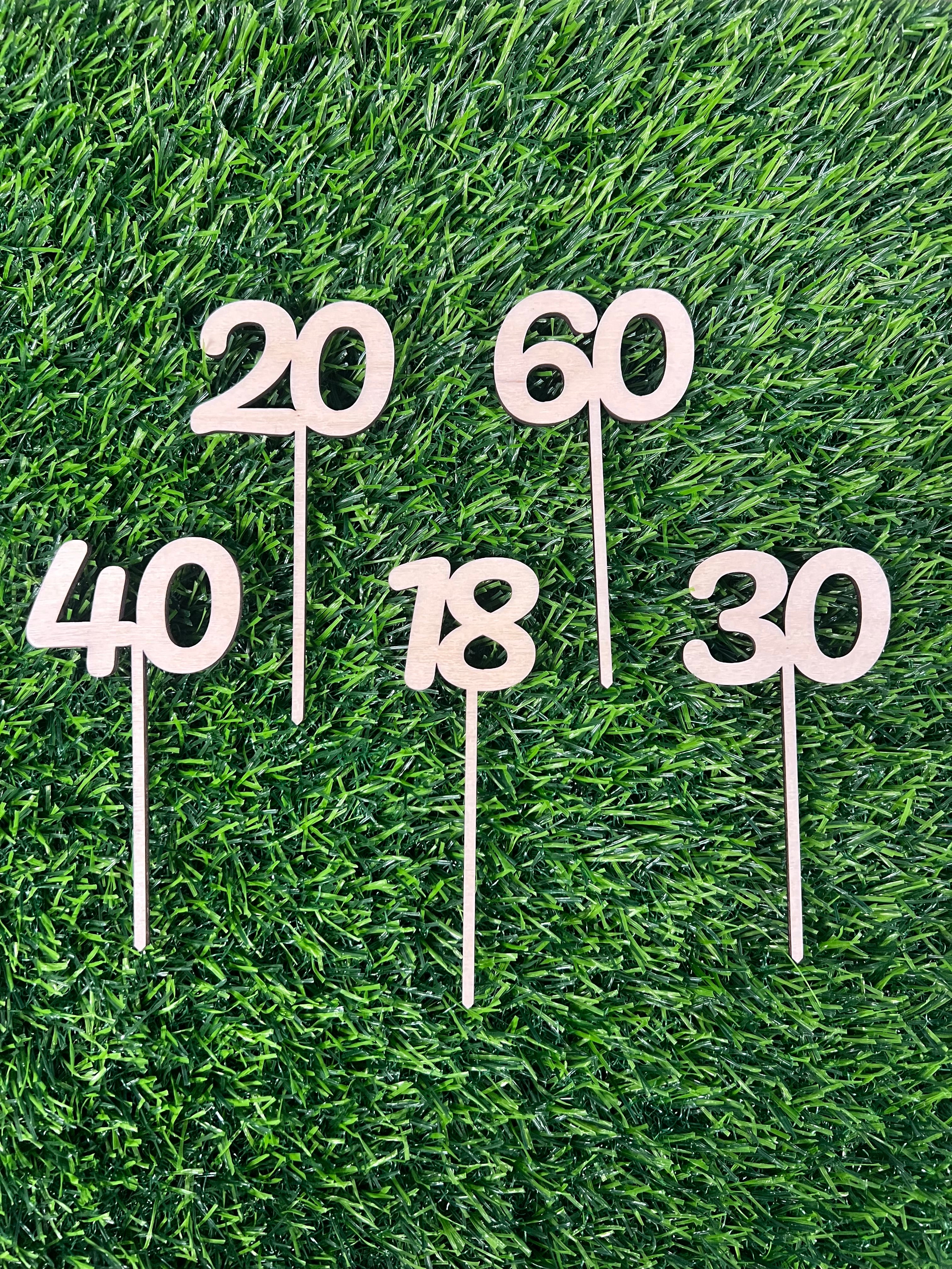 Kakkukoriste - oma numero