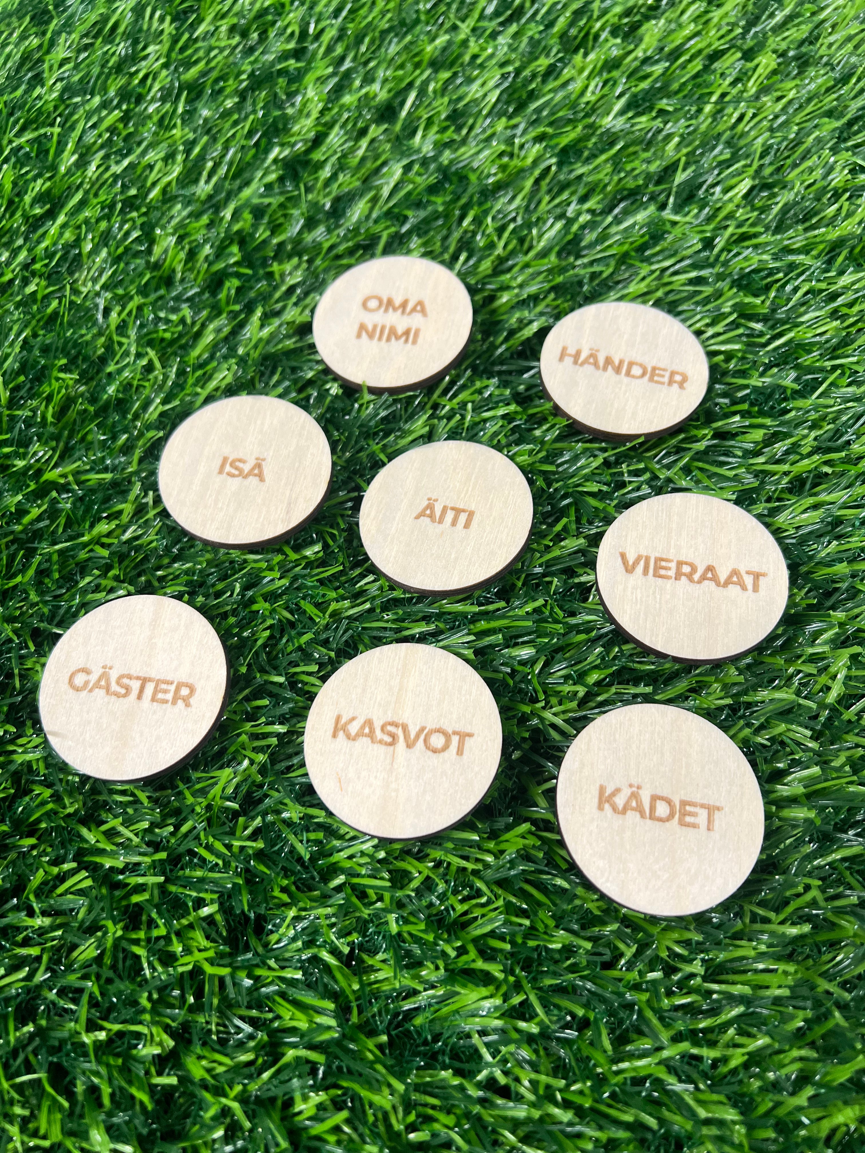 Pyyhemerkit – Kaiverrettu - Valmis tai oma nimi